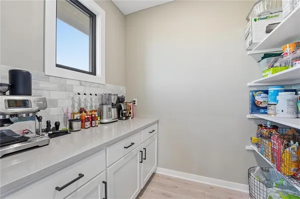 $499,900 | 1303 Larson Avenue, Warrensburg, MO 64093