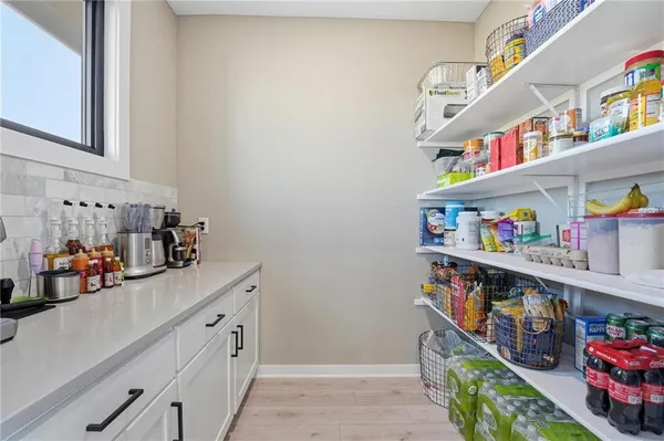 $499,900 | 1303 Larson Avenue, Warrensburg, MO 64093