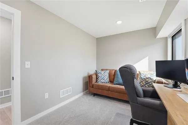 $499,900 | 1303 Larson Avenue, Warrensburg, MO 64093