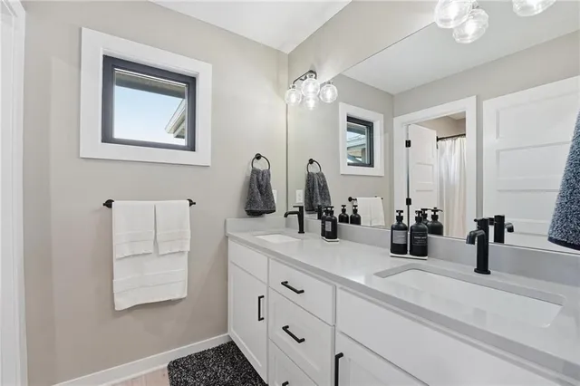 $519,750 | 1303 Larson Avenue, Warrensburg, MO 64093