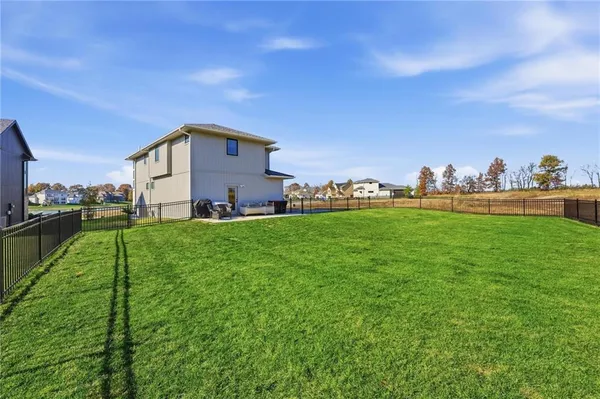 $499,900 | 1303 Larson Avenue, Warrensburg, MO 64093