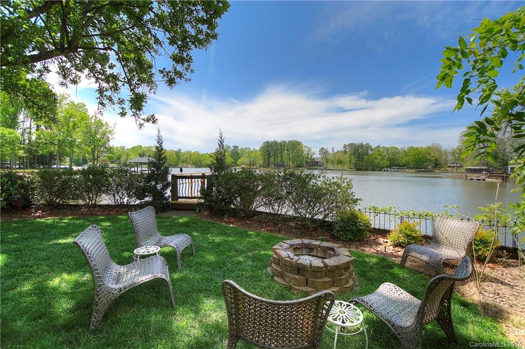 5573 Riverfront Road Lake Wylie, SC 29710 - Photo 19 of 24