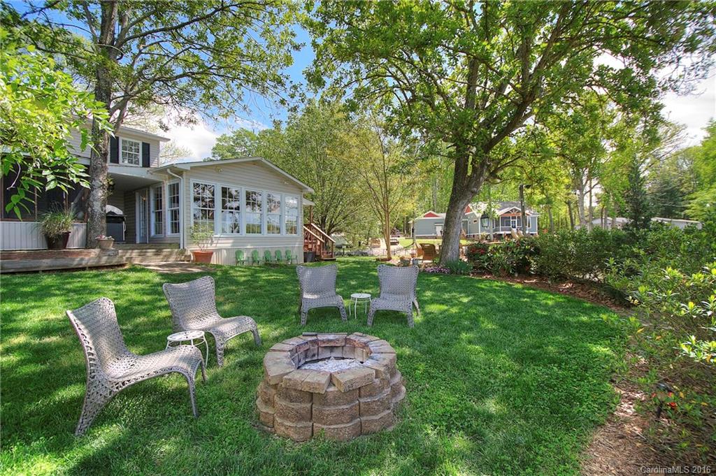 5573 Riverfront Road Lake Wylie, SC 29710 - Photo 21 of 24