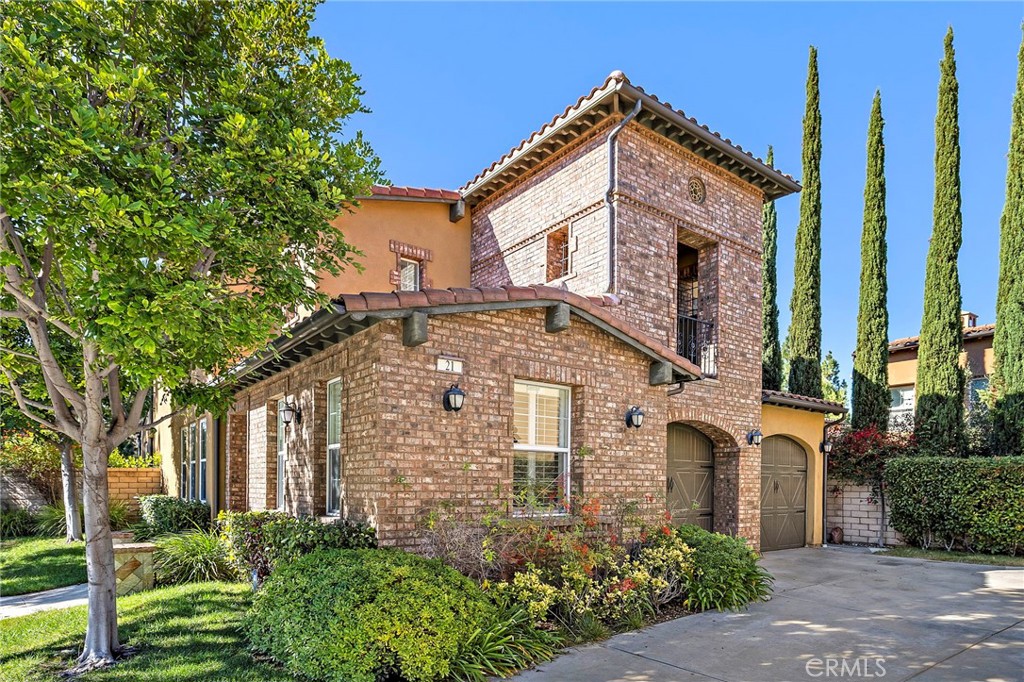 21 Paperbark Irvine, CA 92620 - Photo 2 of 67