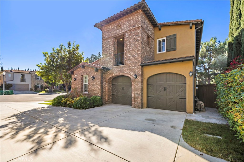 21 Paperbark Irvine, CA 92620 - Photo 6 of 67