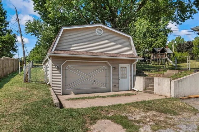 $255,000 | 554 North 78th Street, Kansas City, KS 66112