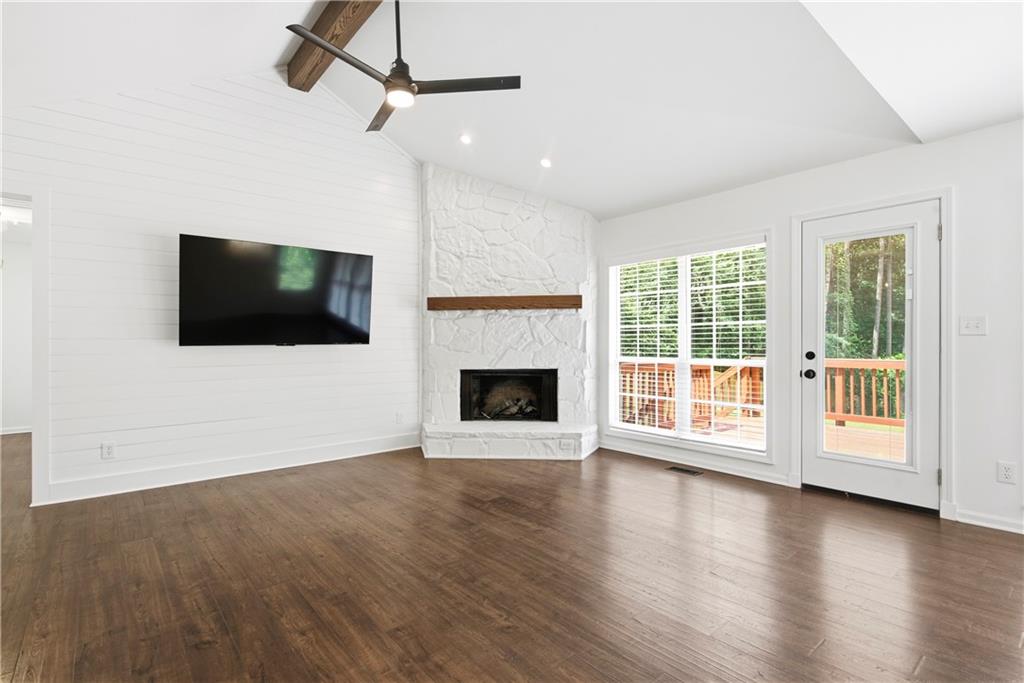 6014 Lake Lanier Heights Road Buford, GA 30518 - Photo 7 of 53