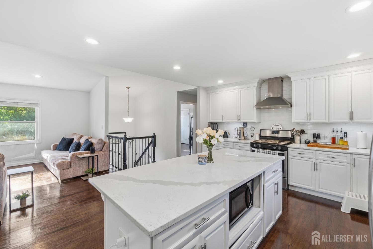 24 Wilk Road Edison, NJ 08837 - Photo 13 of 41