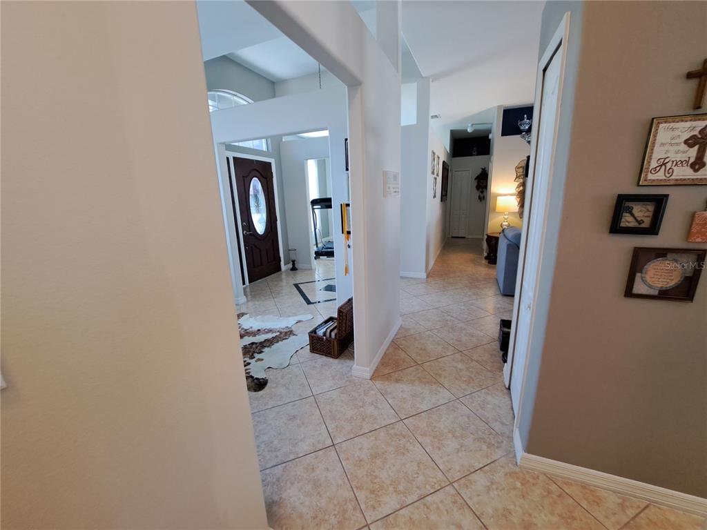 2863 Middleton Circle Kissimmee, FL 34743 - Photo 20 of 43 wooden floor in a room