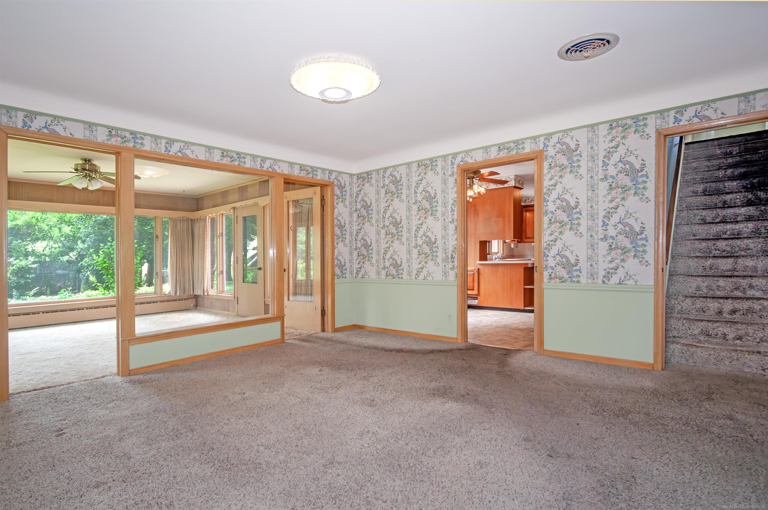 743 South Renaud Road Grosse Pointe, MI 48236 - Photo 15 of 62 50113563-14.JPG