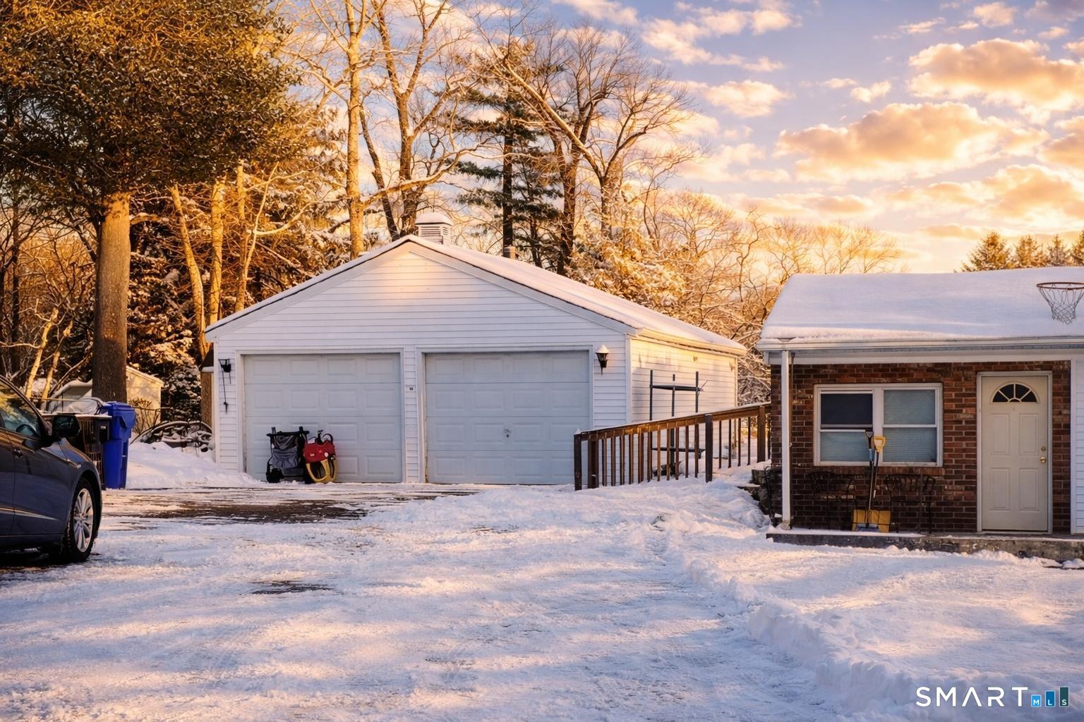 2 Sharren Lane Enfield, CT 06082 - Photo 2 of 2