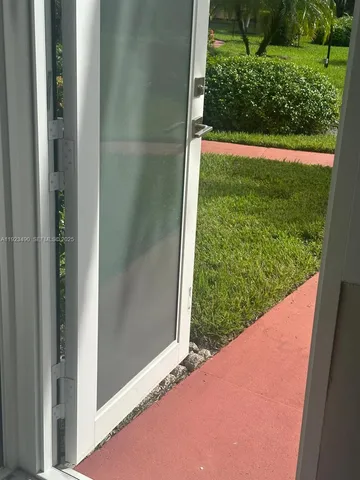 a close view of sink and tap