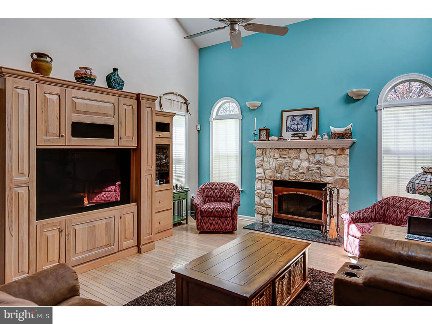 14 Allen Court Tabernacle, NJ 08088 - Photo 11 of 24 Family Room
