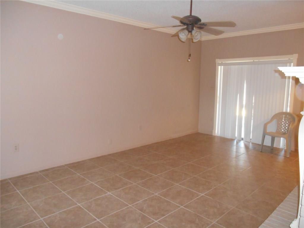 1109 Rose Meadow Loop Slidell, LA 70460 - Photo 3 of 11