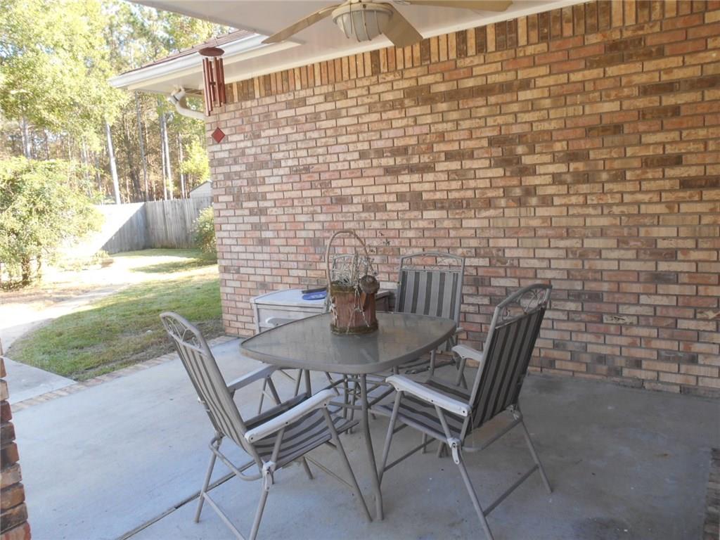 1109 Rose Meadow Loop Slidell, LA 70460 - Photo 10 of 11