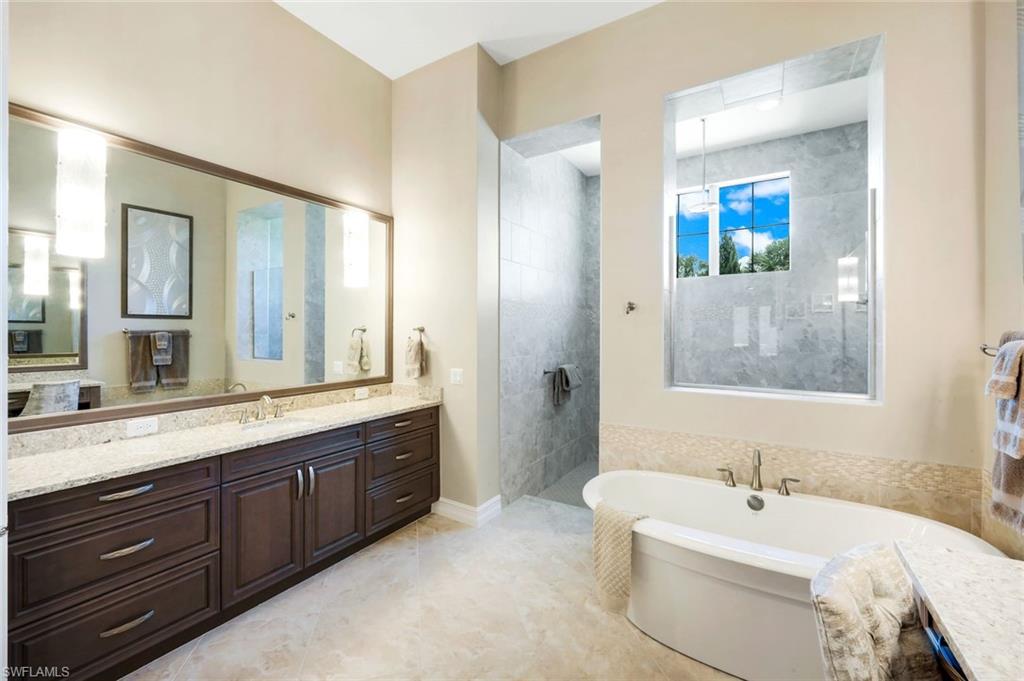6259 Lightbourn Way Naples, FL 34113 - Photo 8 of 23 Extended c