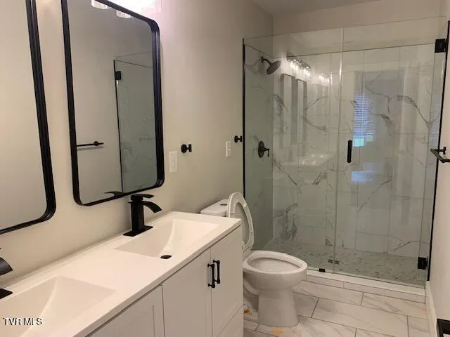 $2,000 | 703 North Main Avenue, Erwin, TN 37650