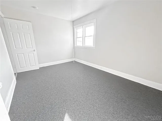 $1,100 | 533 24th Street, Niagara Falls, NY 14301