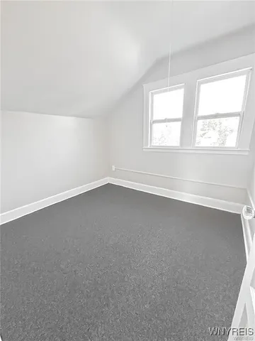 $1,100 | 533 24th Street, Niagara Falls, NY 14301