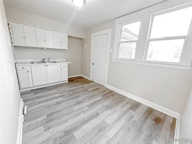 $1,100 | 533 24th Street, Niagara Falls, NY 14301