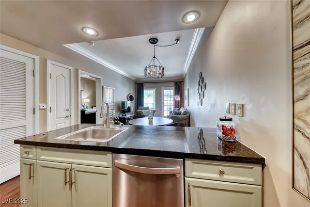 $1,550 | 30 Strada Di Villaggio, Unit 433, Henderson, NV 89011