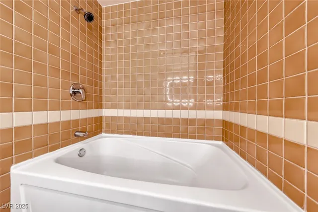 $1,550 | 30 Strada Di Villaggio, Unit 433, Henderson, NV 89011