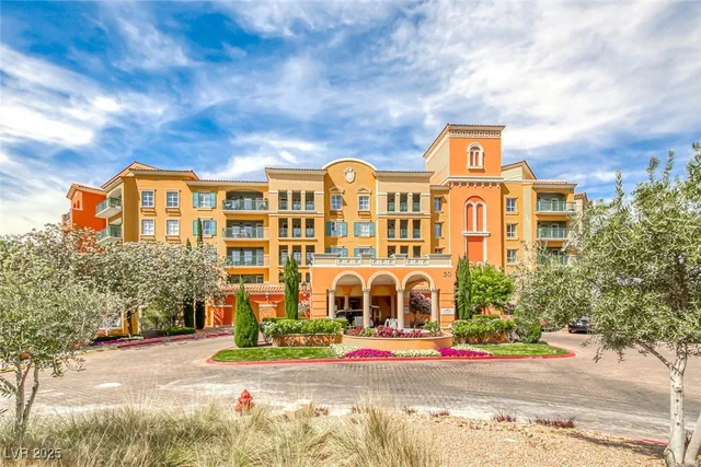 $1,550 | 30 Strada Di Villaggio, Unit 433, Henderson, NV 89011