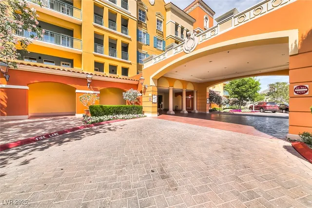 $1,550 | 30 Strada Di Villaggio, Unit 433, Henderson, NV 89011