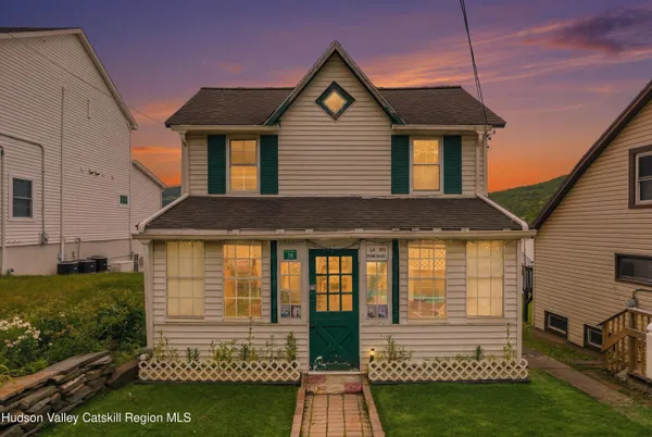 $305,000 | 35 South Main Street, Tannersville, NY 12485