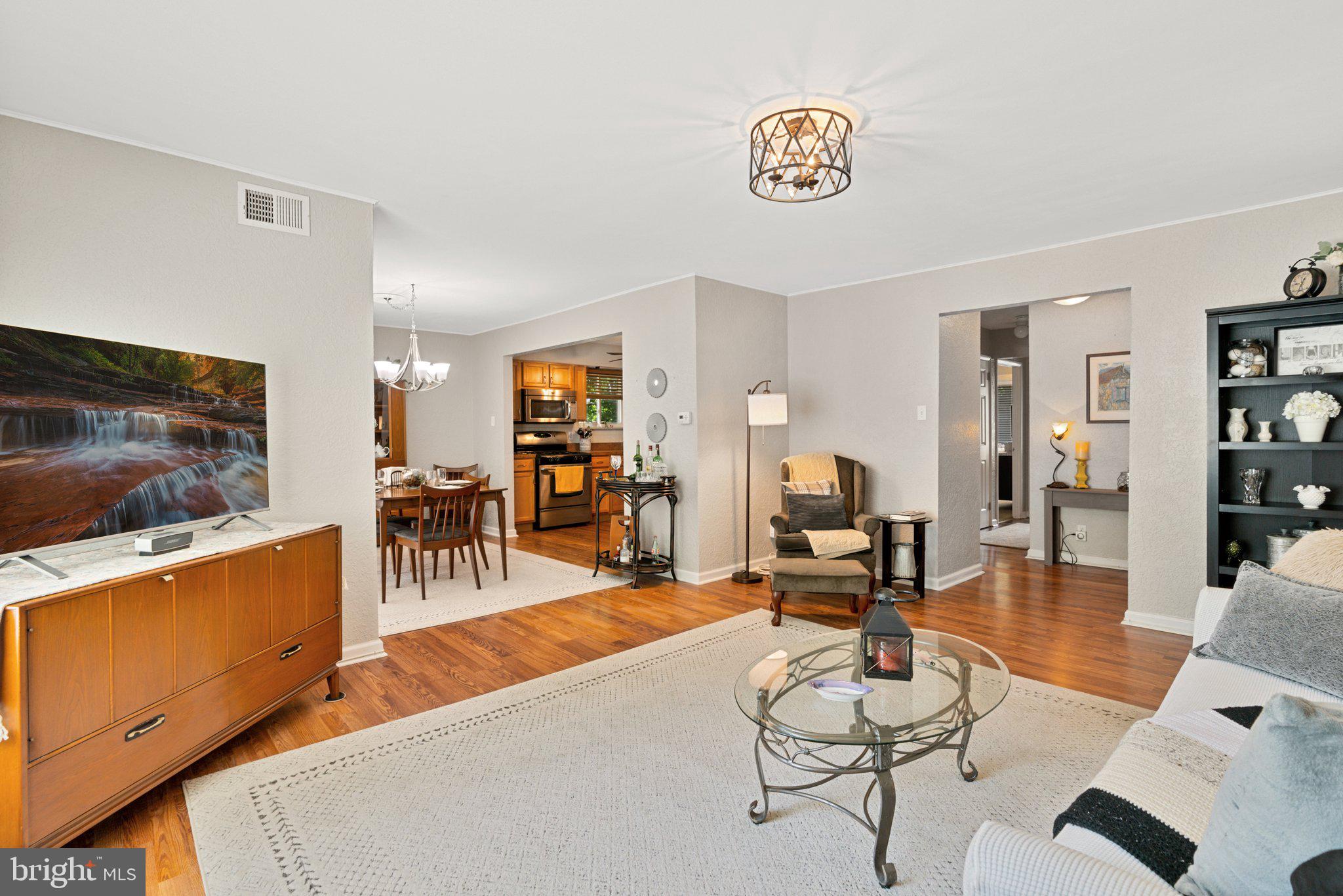 167 Echelon Road Voorhees, NJ 08043 - Photo 7 of 23