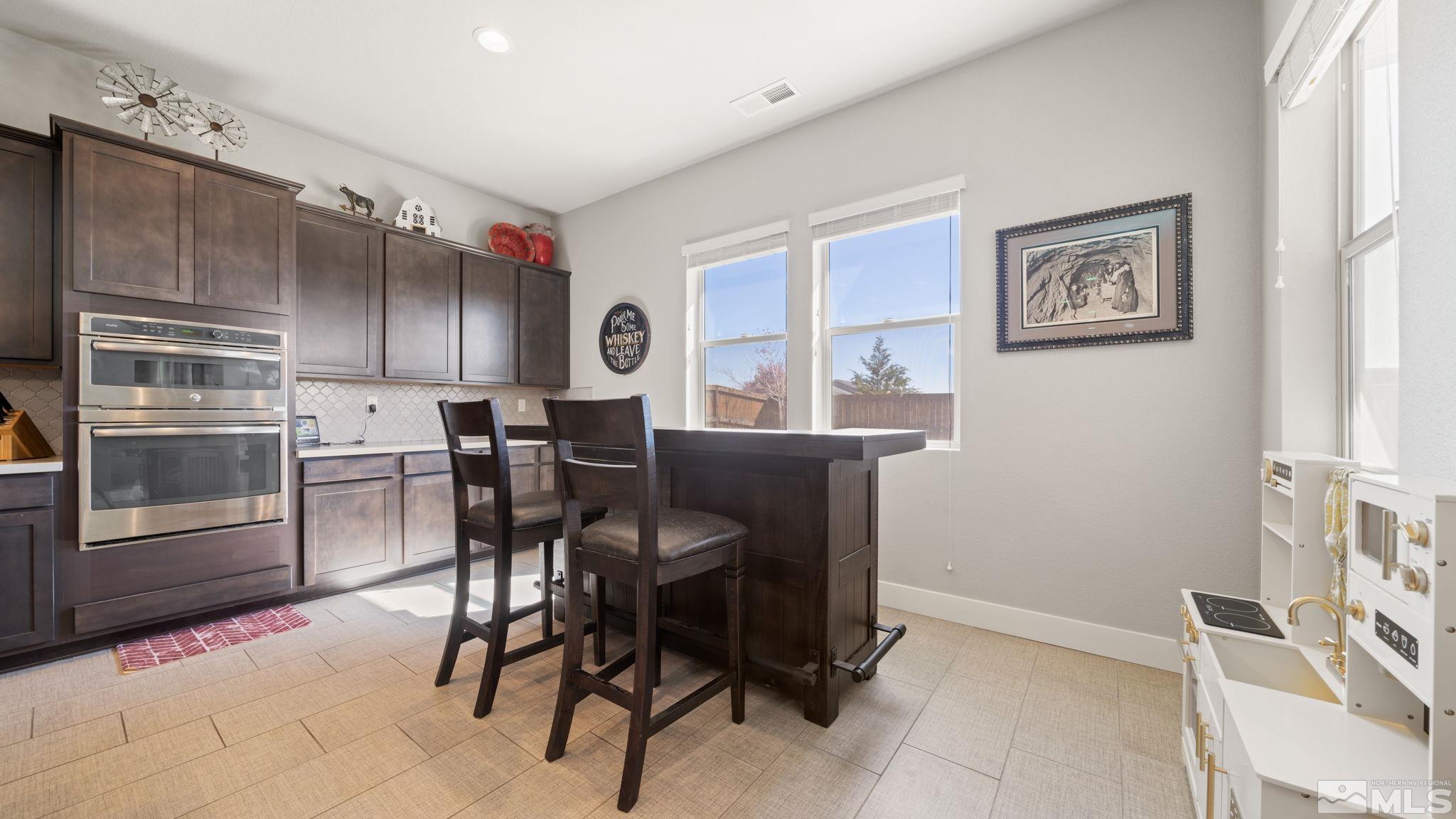 697 Raptor Way Fernley, NV 89408 - Photo 12 of 40 Photo 12