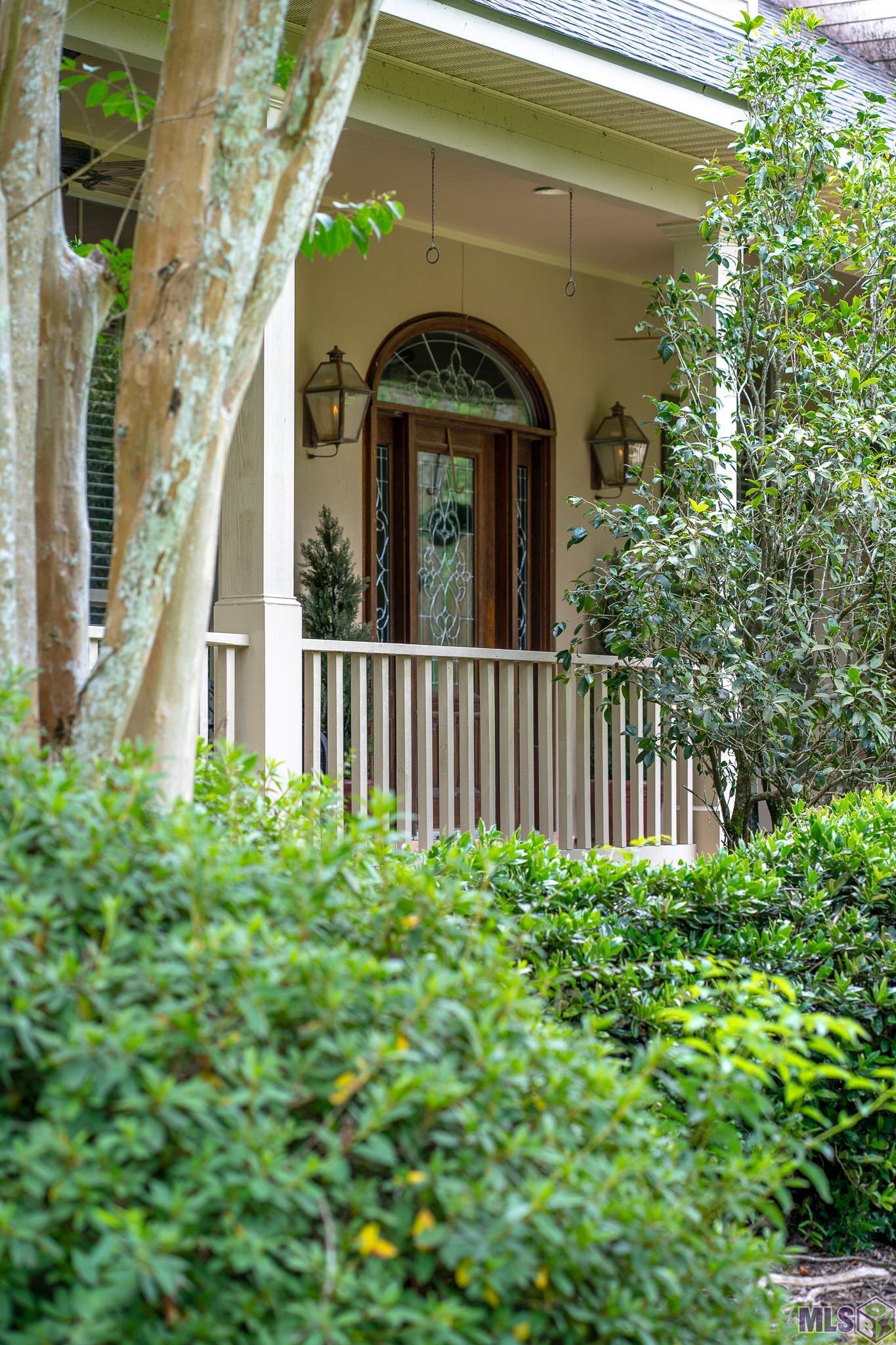 1187 South River Road Denham Springs, LA 70726 - Photo 3 of 48 Gallery Image 3