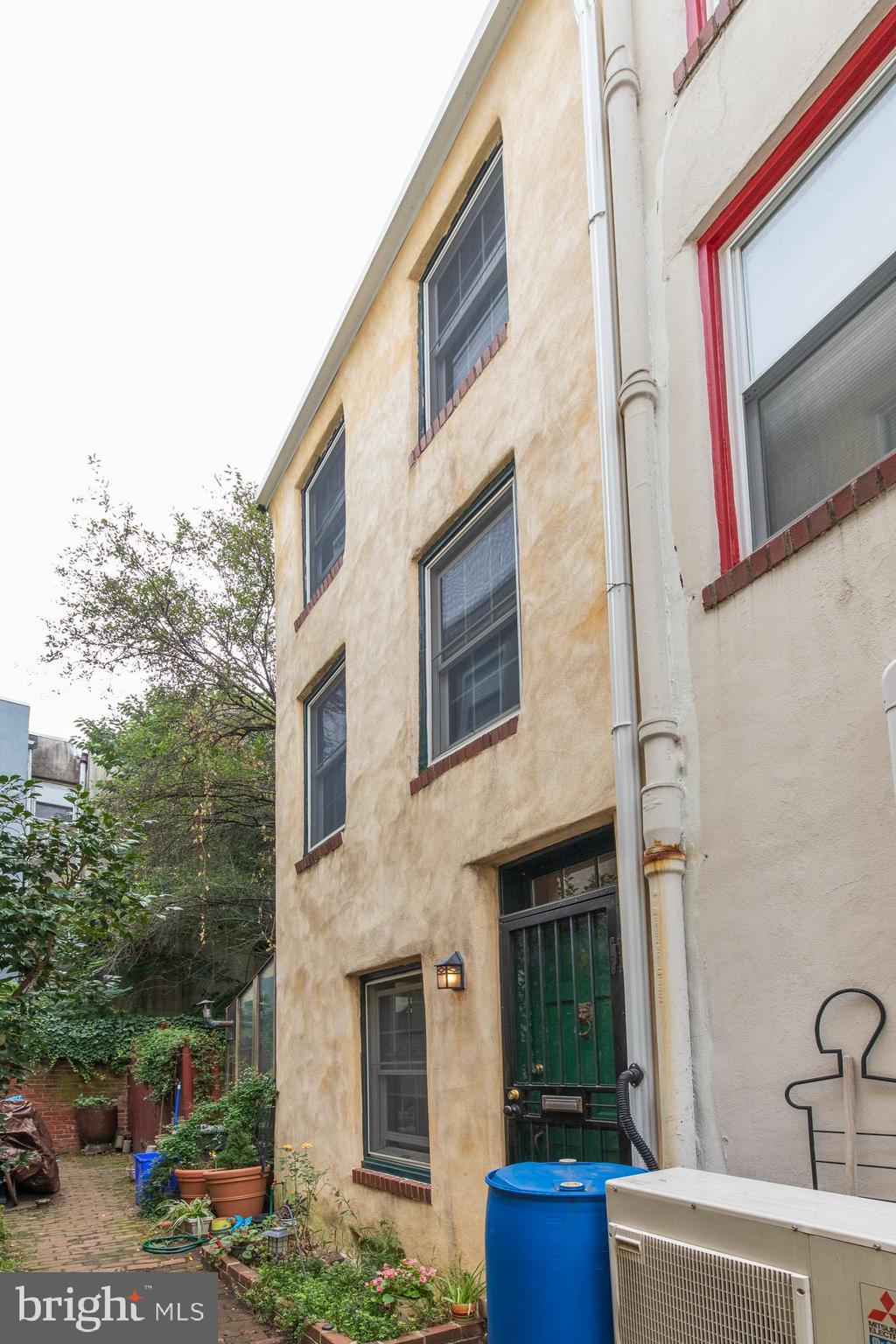 1136 Waverly Street, Unit R3 & R4 Philadelphia, PA 19147 - Photo 3 of 27 Gallery Image 3