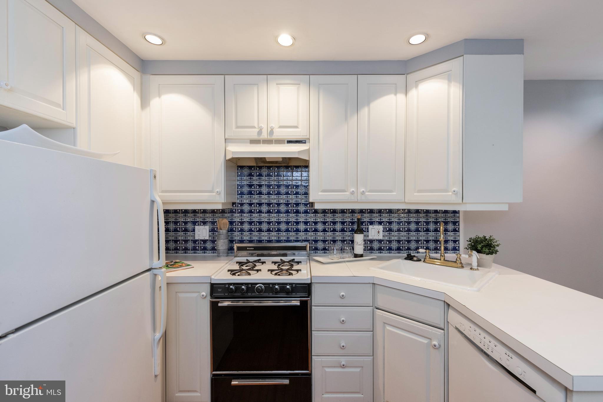 1136 Waverly Street, Unit R3 & R4 Philadelphia, PA 19147 - Photo 8 of 27 Gallery Image 8