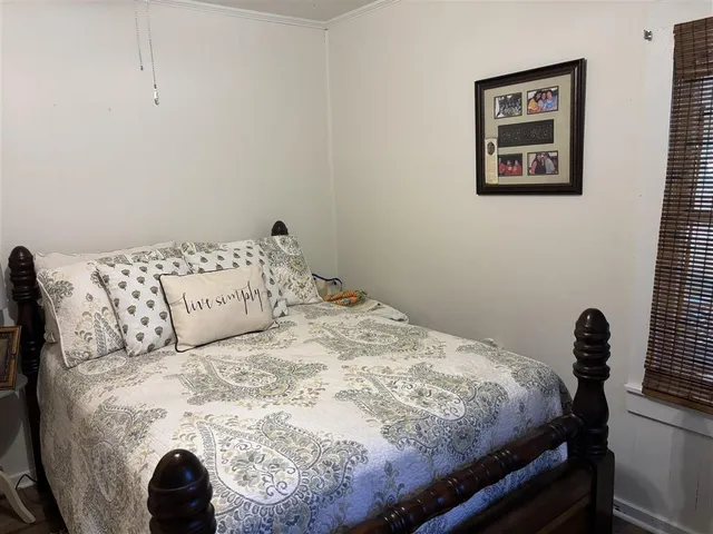 $120,000 | 2416 2nd Street, Basile, LA 70515