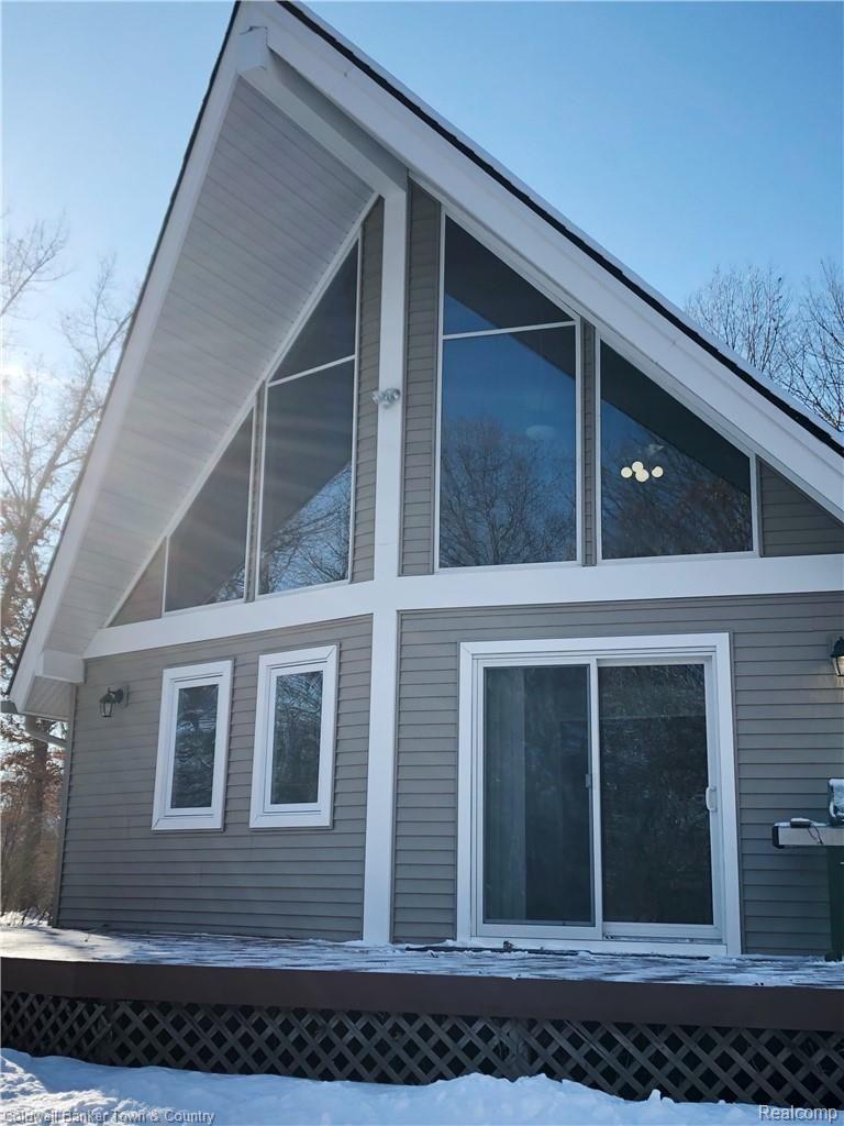 875 Francis Road Howell, MI 48843 - Photo 4 of 72 19D88067-B7A9-4165-B28E-95DA00F3FE46.JPG