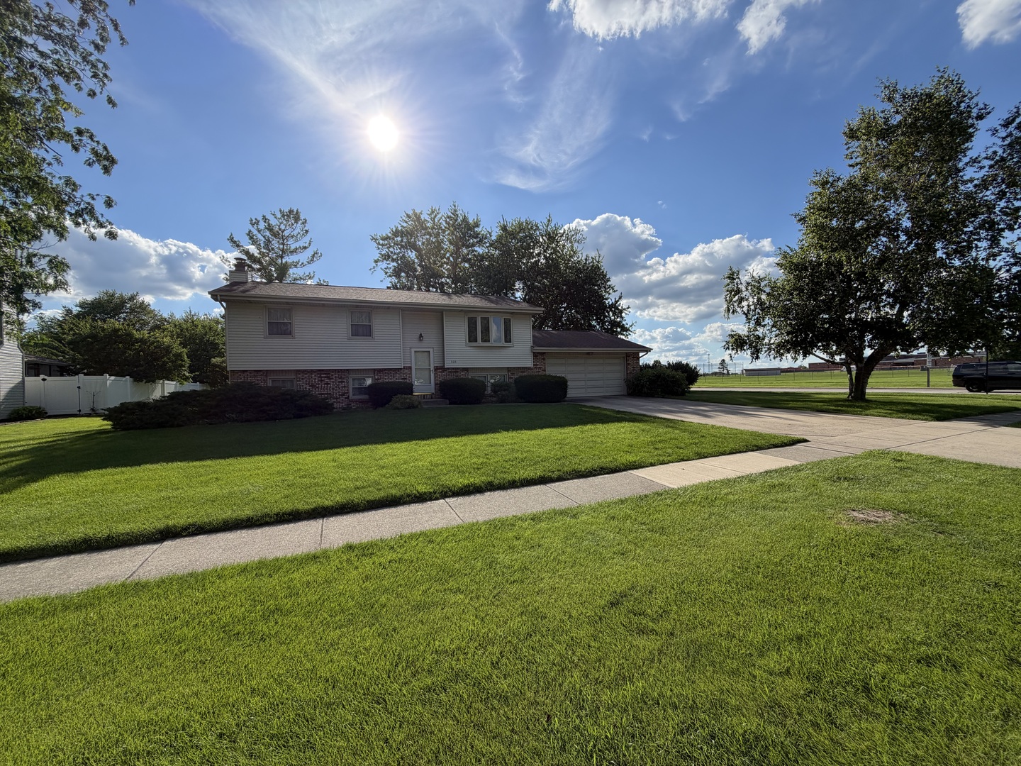 101 South Parkside Road Normal, IL 61761 - Photo 4 of 37