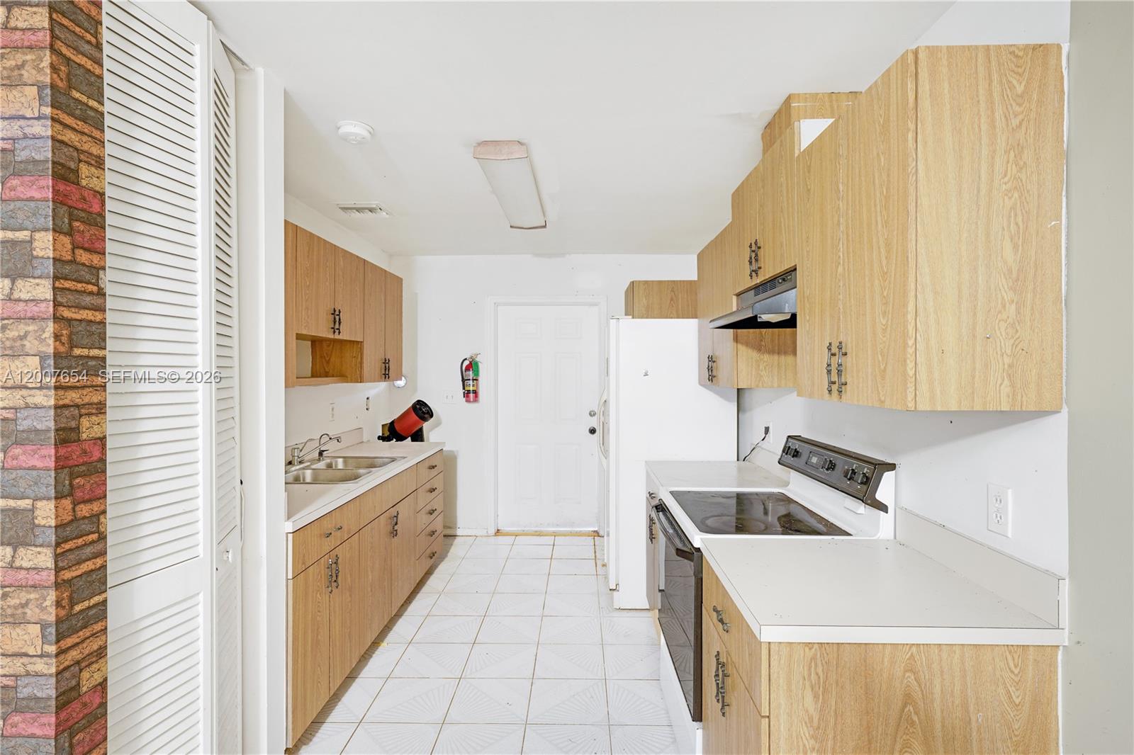 20000 Southwest 216th Street Miami, FL 33170 - Photo 24 of 98