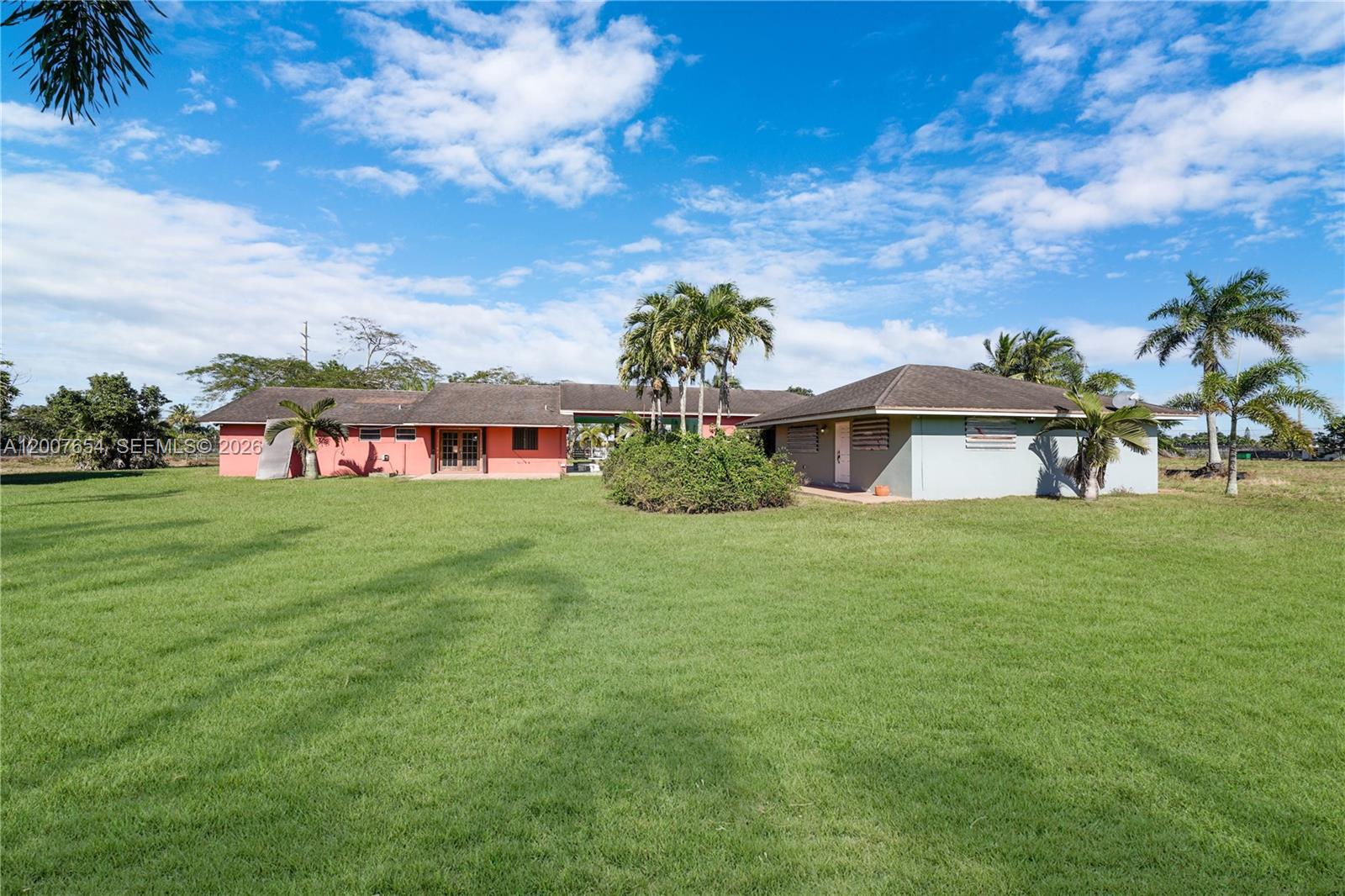 20000 Southwest 216th Street Miami, FL 33170 - Photo 32 of 98