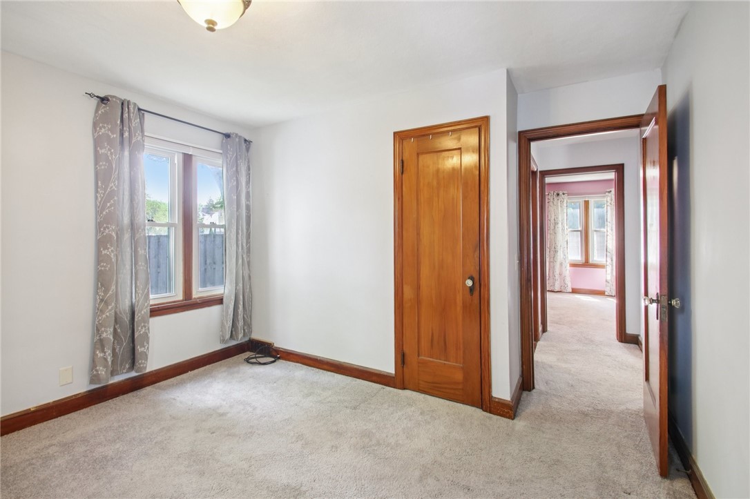 80 Rutledge Drive Rochester, NY 14621 - Photo 14 of 30