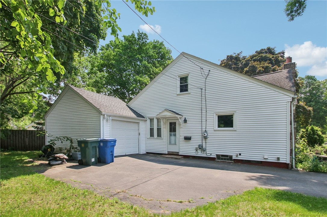 80 Rutledge Drive Rochester, NY 14621 - Photo 26 of 30