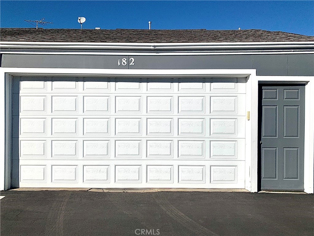 182 Brookline Lane Costa Mesa, CA 92626 - Photo 19 of 21 a view of a living room has a large window