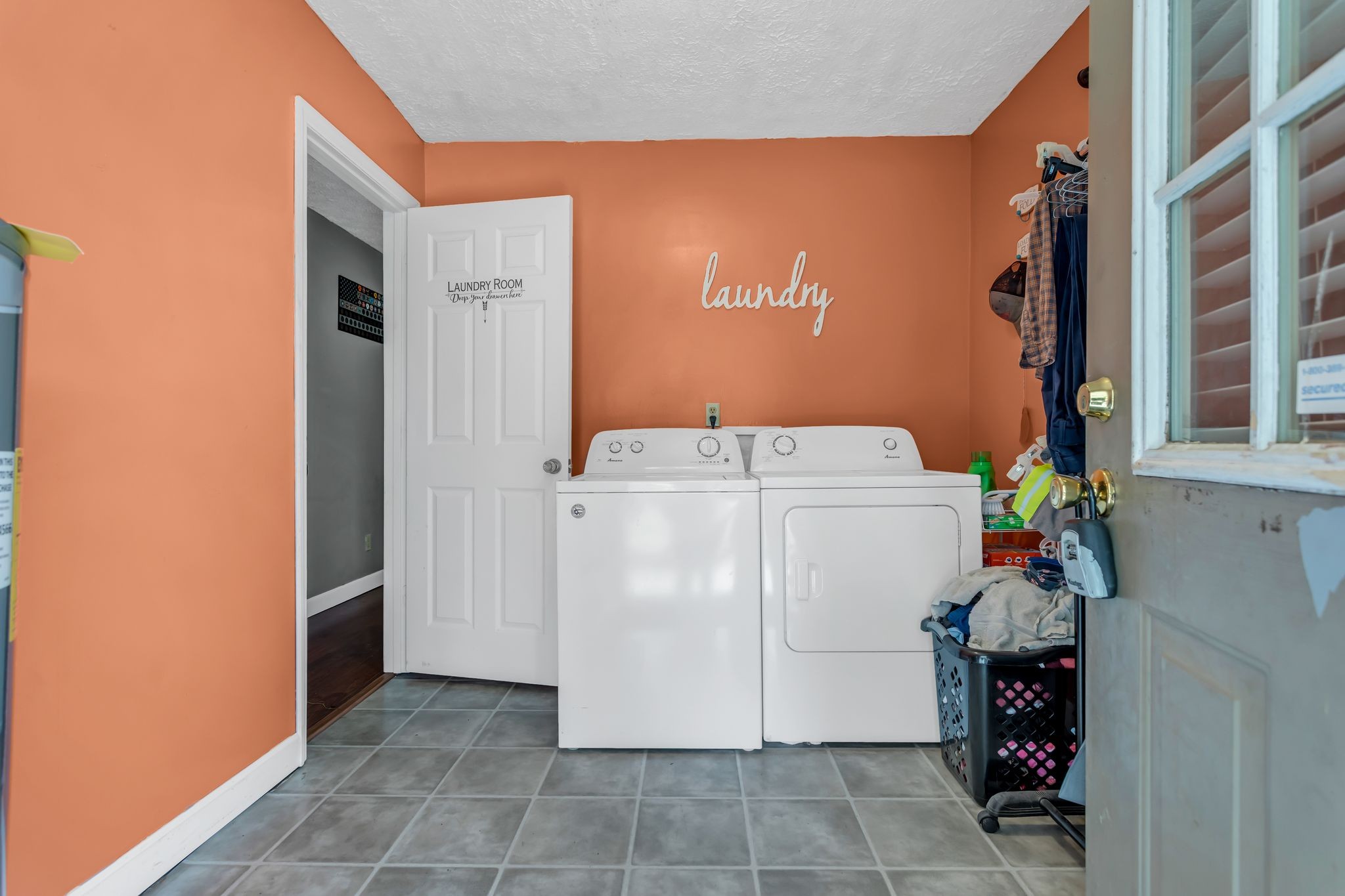 175 Reeves Road Hohenwald, TN 38462 - Photo 21 of 27 a utility room with dryer and washer