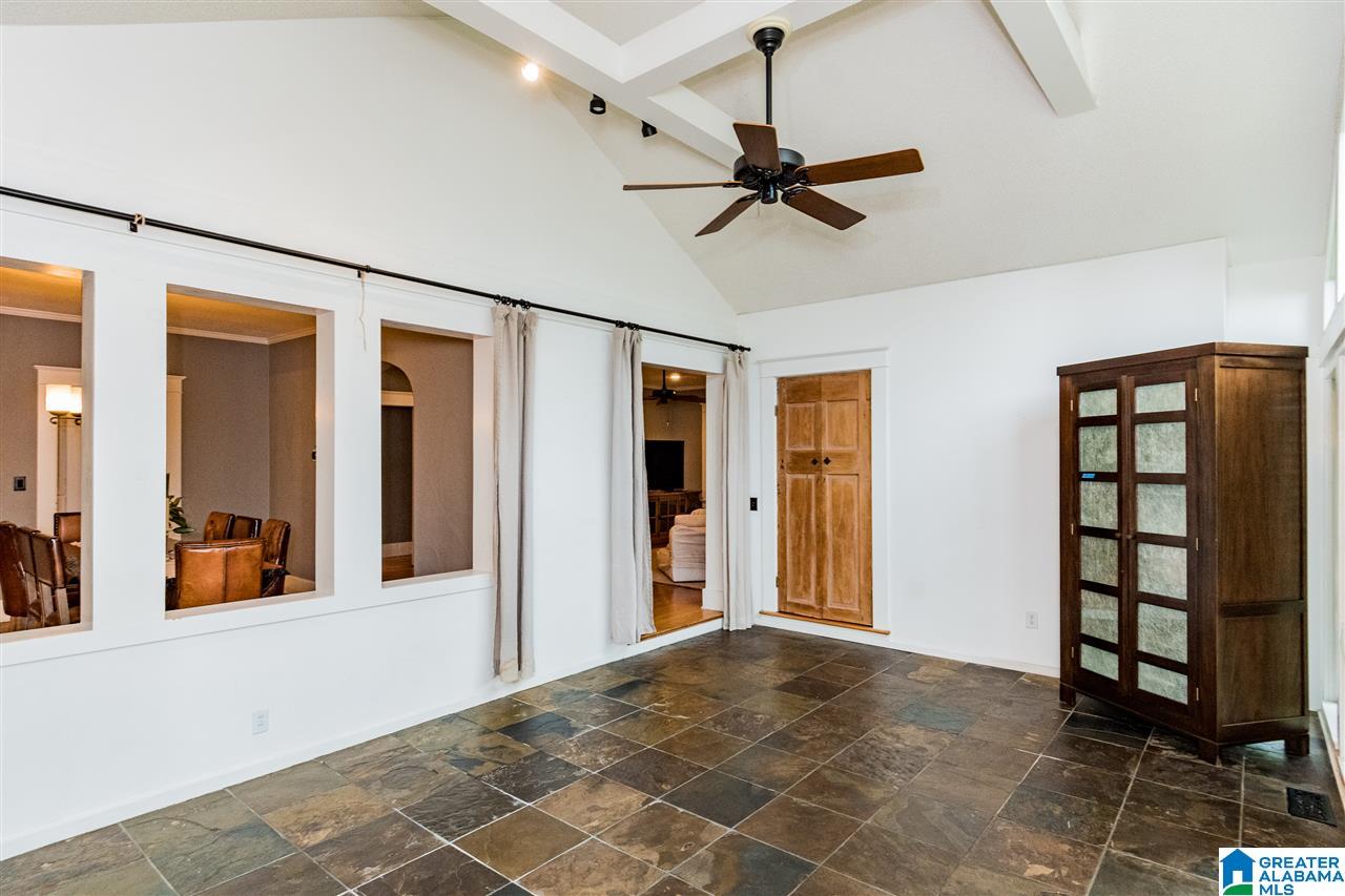 908 Irving Road Birmingham, AL 35209 - Photo 8 of 41