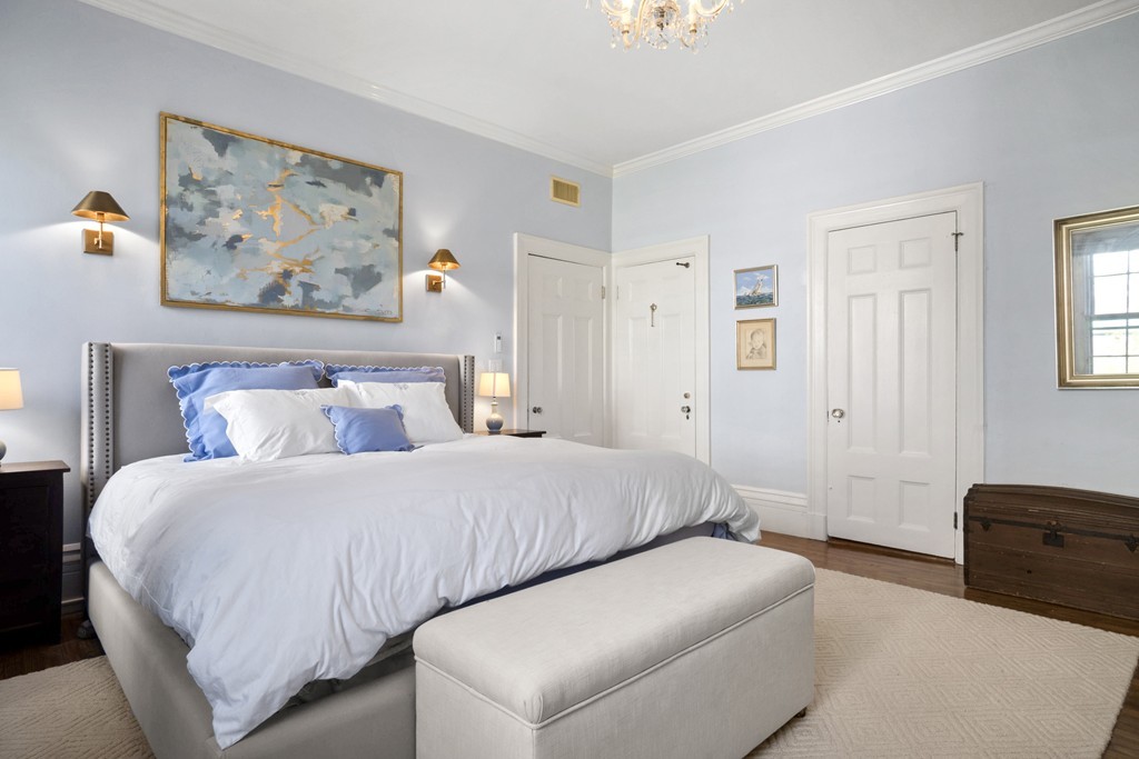 35 Beacon Street, Unit 3 Boston, MA 02108 - Photo 11 of 19