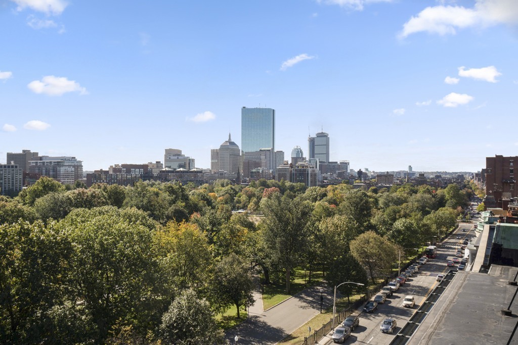 35 Beacon Street, Unit 3 Boston, MA 02108 - Photo 16 of 19