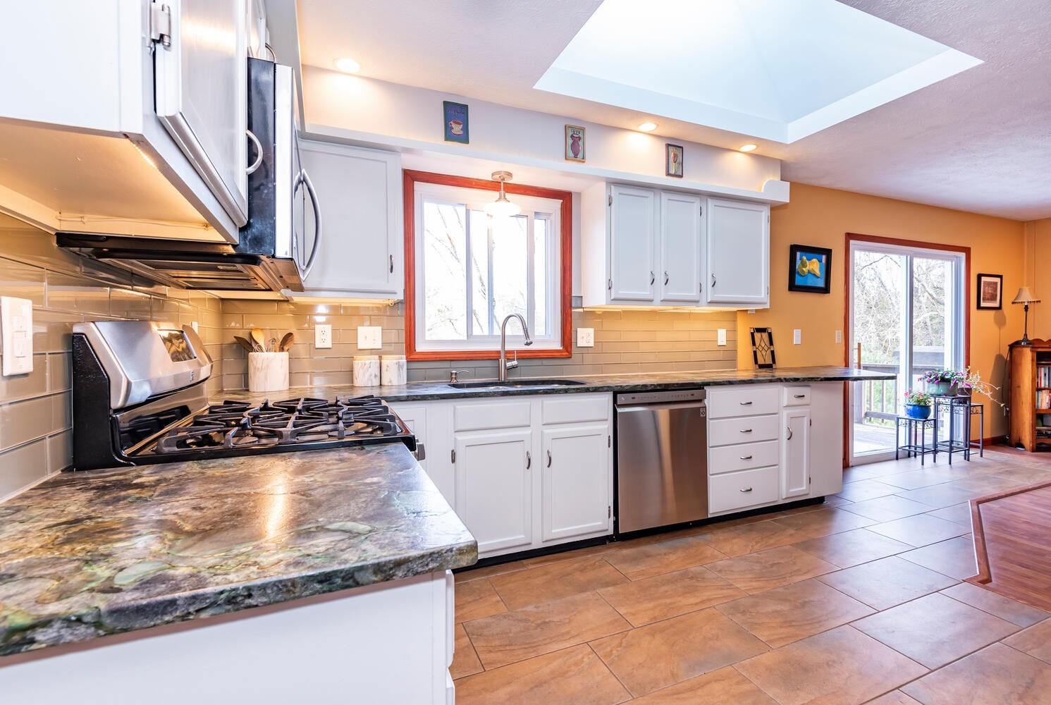 3625 East Robin Road Bloomington, IN 47401 - Photo 5 of 35