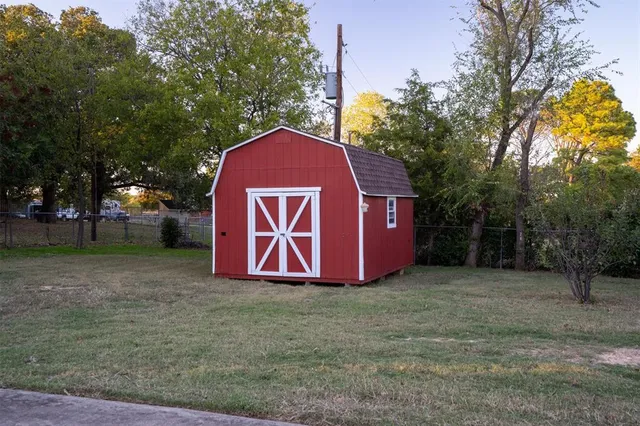 $725,000 | 6106 Pepperport Lane, Double Oak, TX 75022