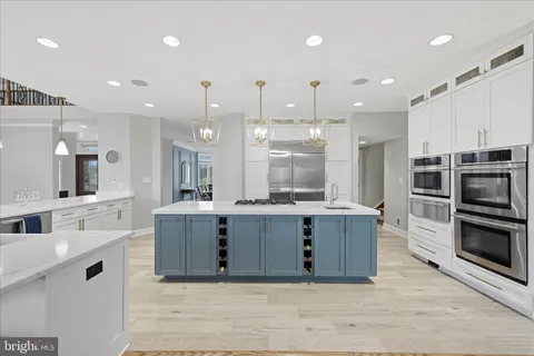 $2,899,000 | 16076 Berlin Turnpike, Purcellville, VA 20132
