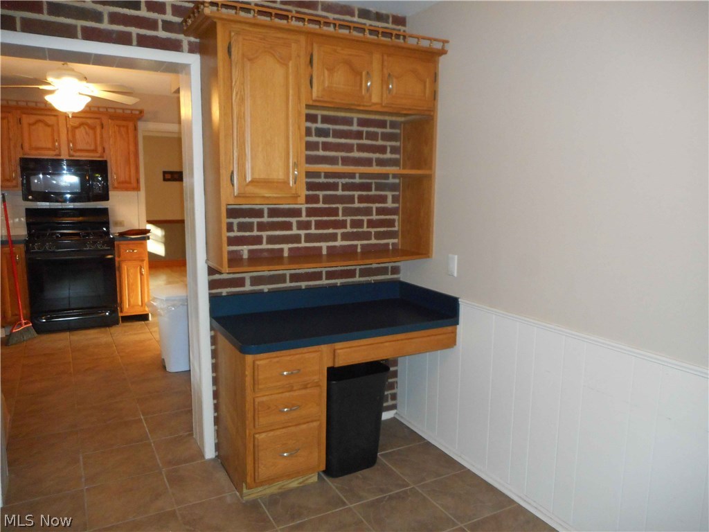 21983 Eaton Road Cleveland, OH 44126 - Photo 7 of 13 Built-in Desk and Ceramic Floor